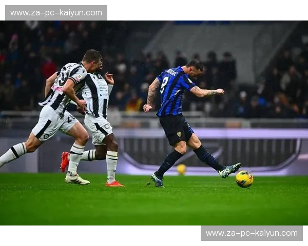 意甲烽火再燃:乌迪内斯与罗马的激情碰撞,谁将主宰戴维·迪·保罗球场? 意甲烽火再燃:乌迪内斯与罗马的激情碰撞,谁将主宰戴维·迪·保罗球场?